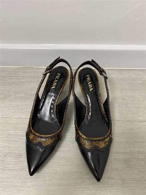 pantofi prada